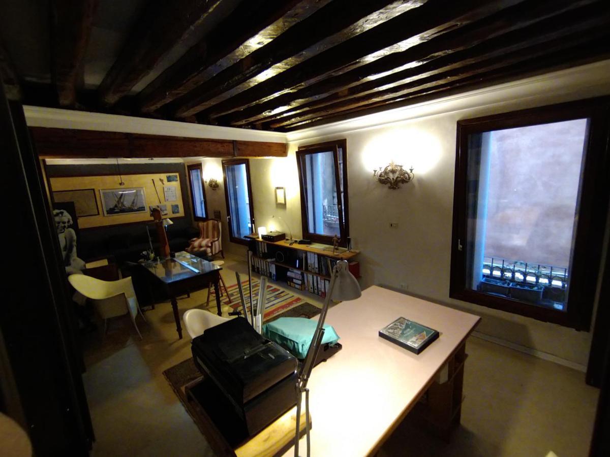 Suite Apartment San Marco 1825 Venecia Exterior foto